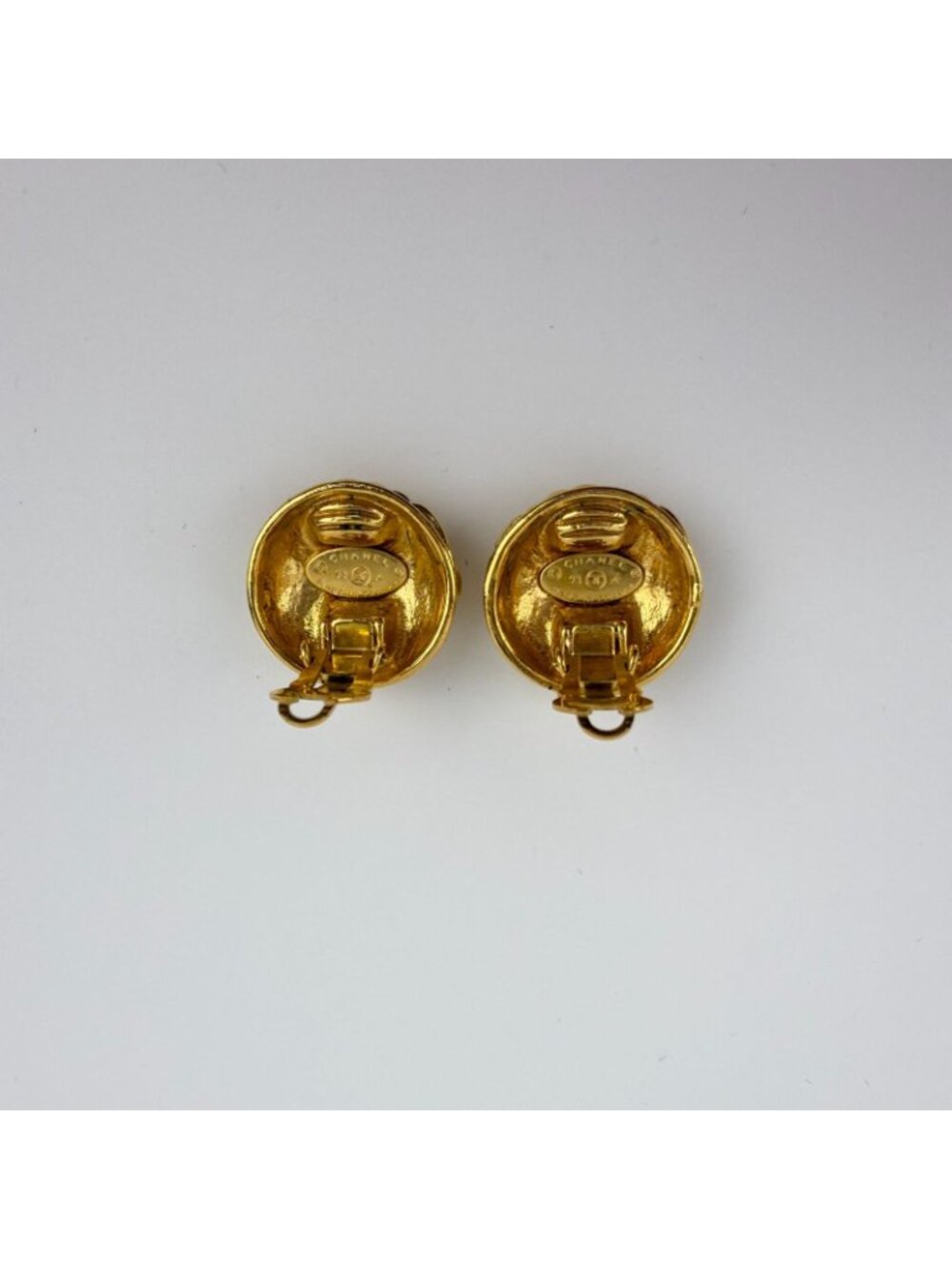 Chanel CC Logo Quilted Earrings Gold Vintage - Picture 3 of 7